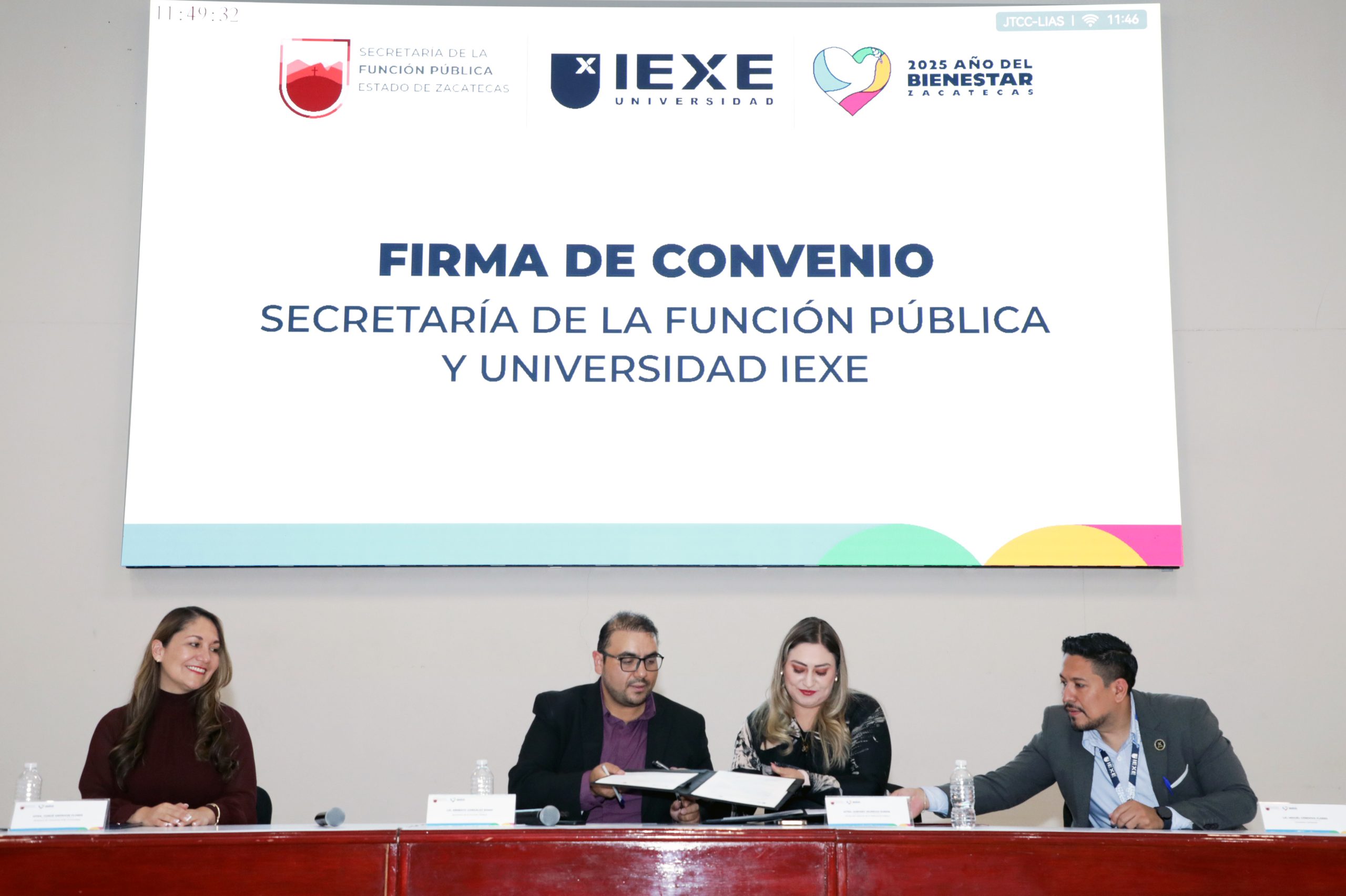 IEXE Universidad y la Secretaría de la Función Pública de Zacatecas firman convenio para profesionalizar el servicio público