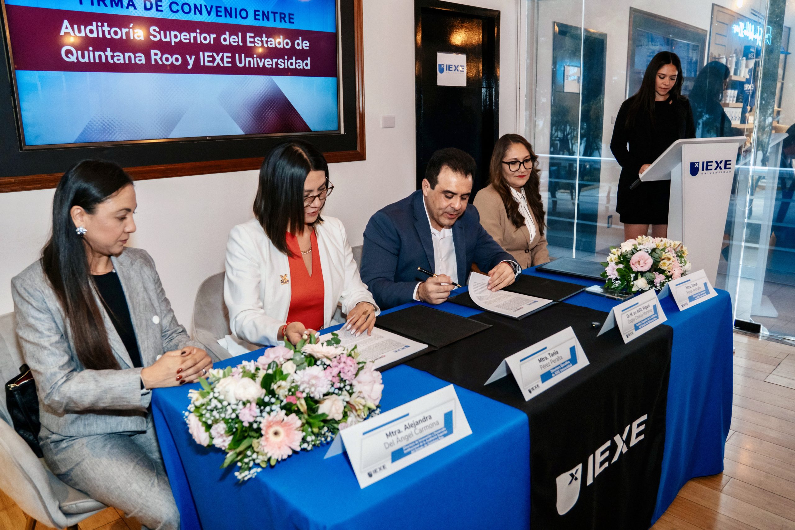 IEXE Universidad y la Auditoría Superior del Estado de Quintana Roo firman convenio académico para impulsar la profesionalización del servicio público