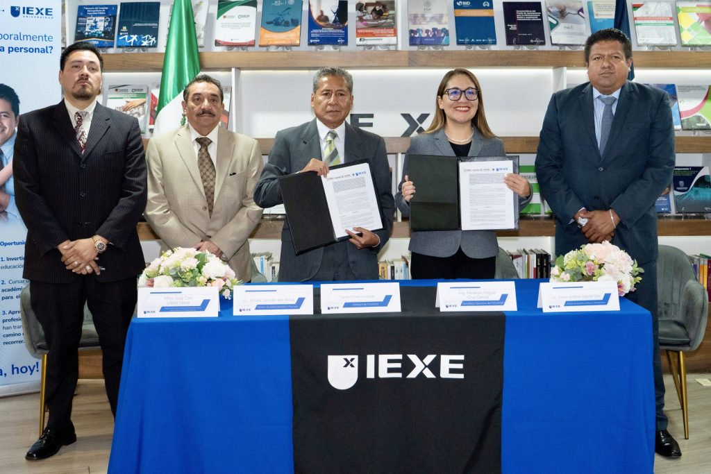 IEXE Universidad y el CECSNSP firman convenio para impulsar la formación de servidores públicos