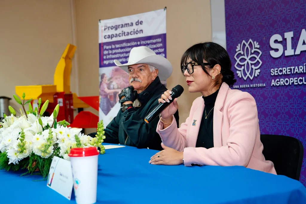 IEXE Universidad imparte programa de capacitación agropecuaria en el Estado de Tlaxcala