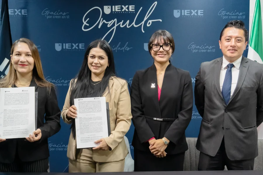 IEXE Universidad firma convenio con la Secretaria de Bienestar y Politica Social de Uruapan Michoacan para becas universitarias licenciatura maestria y doctorado a servidores publicos