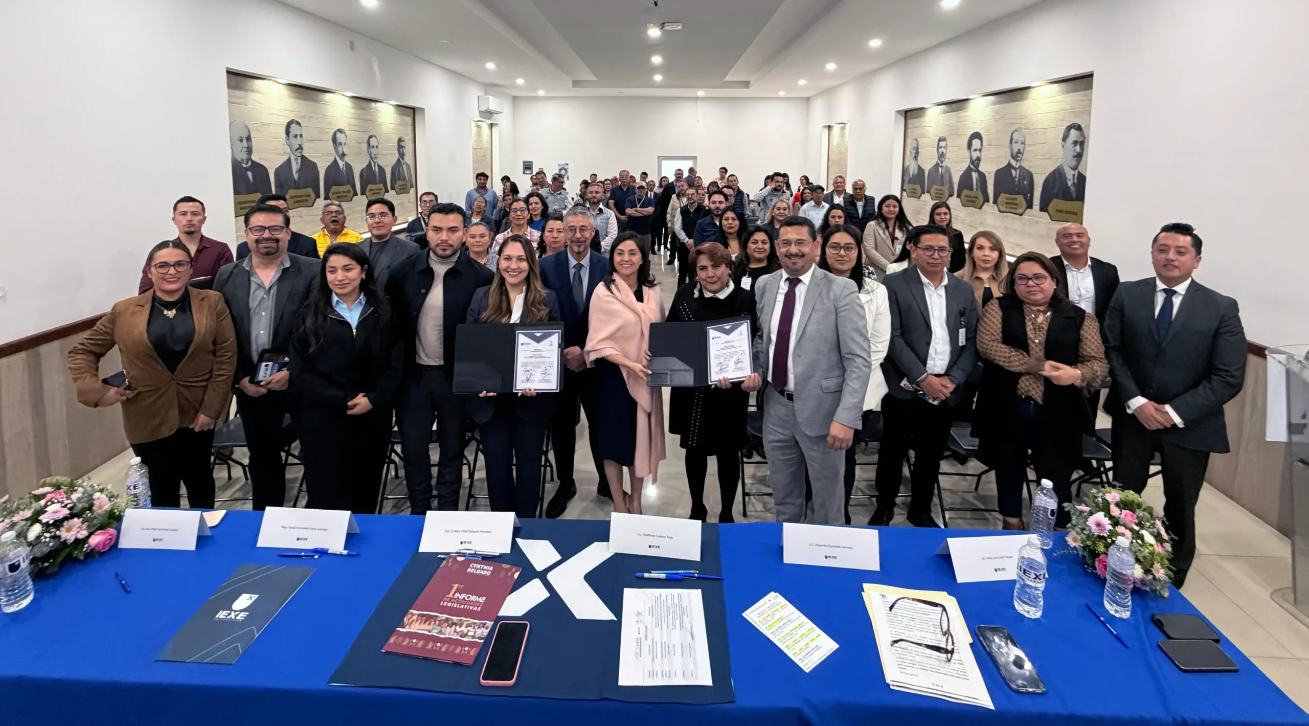 IEXE Universidad y el Sutspleh del Poder Legislativo firman convenio de becas para programas en línea para profesionales del servicio público