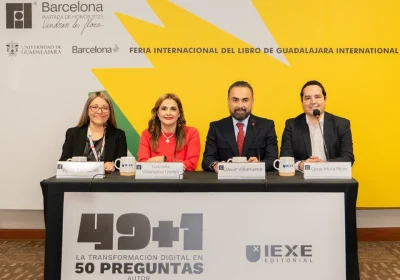 David Villanueva Lomeli presenta en la FIL Guadalajara su nuevo libro 49+1 La transformacion digital en 50 preguntas 3