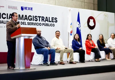 Gobierno de BCS y IEXE Universidad impulsan conferencias magistrales para servidores publicos de la entidad