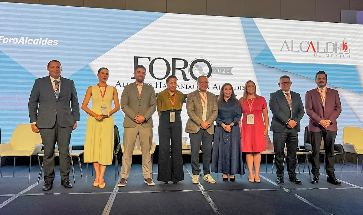 IEXE Universidad presente en el Foro Alcaldes Hablando con Alcaldes 2026