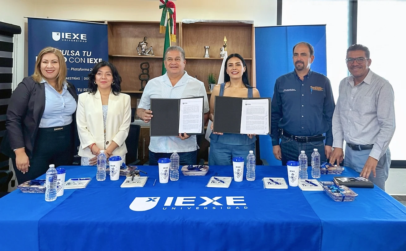 IEXE Universidad y SNTE Sección 12 firman convenio de colaboración académica en Durango