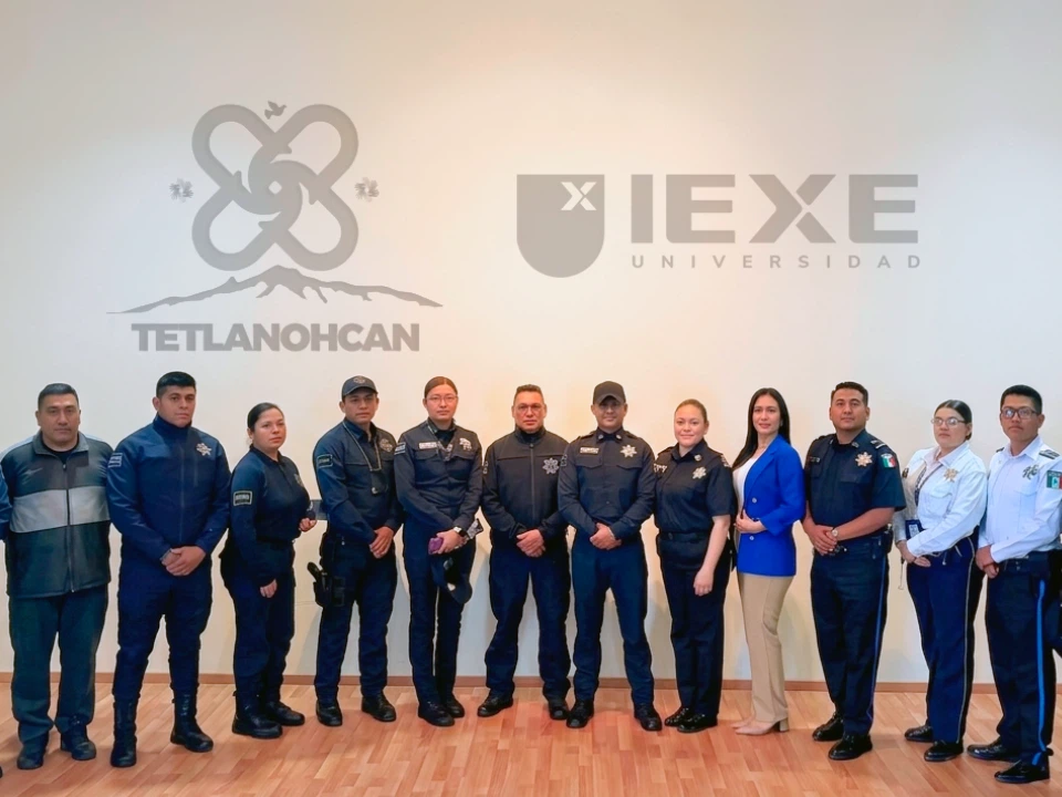 Alianza entre IEXE y Tetlanohcan, Tlaxcala acerca becas y formación en línea