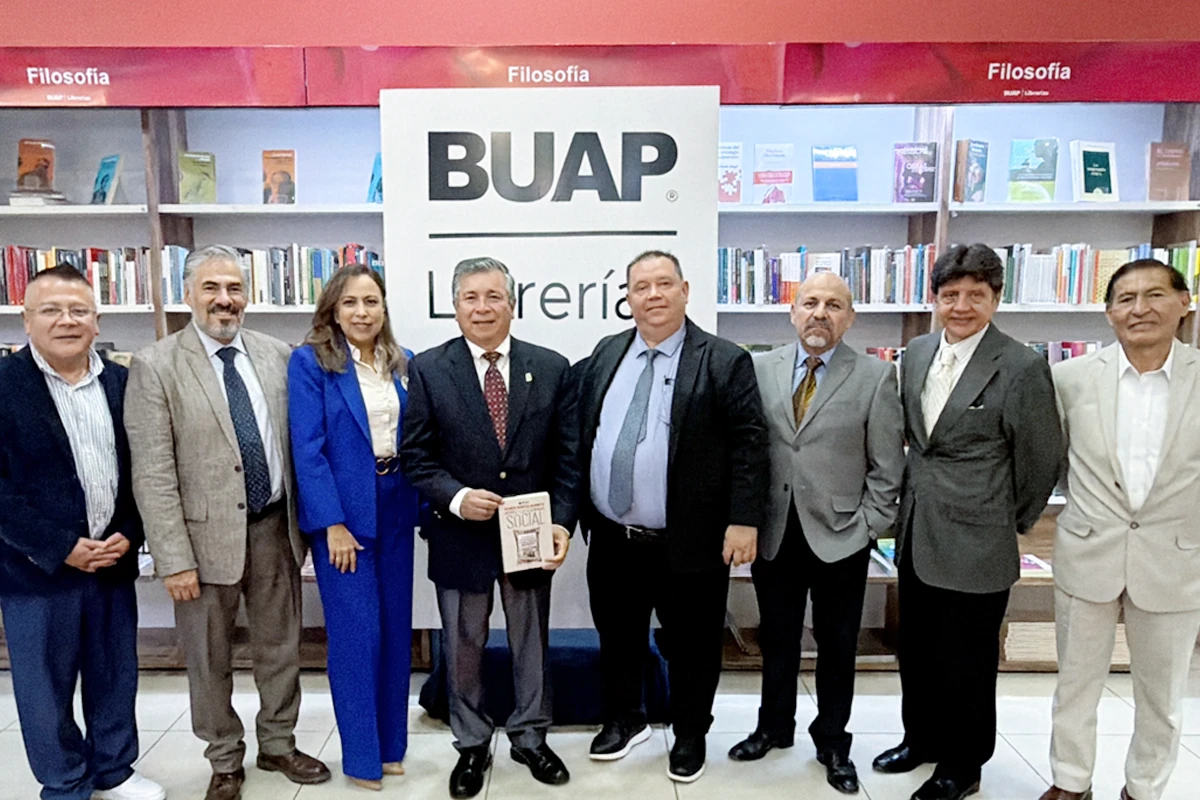 Presentan en la BUAP libro de Ramón Montes Barreto sobre seguridad social y pensiones
