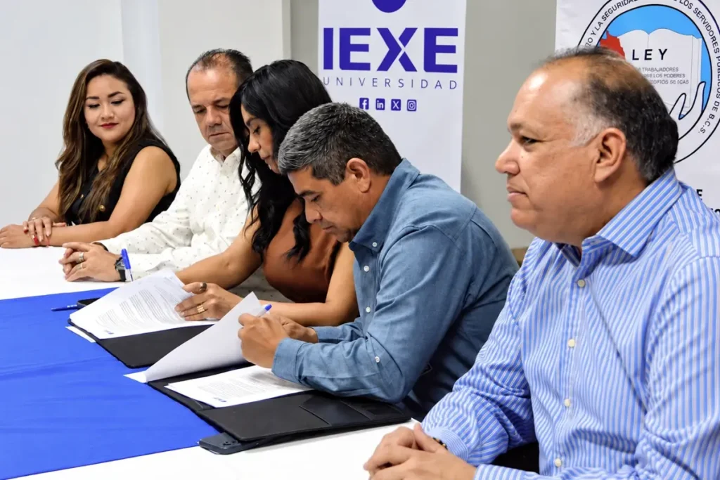 IEXE Universidad y Sindicato de Burócratas de BCS amplían oportunidades de formación profesional